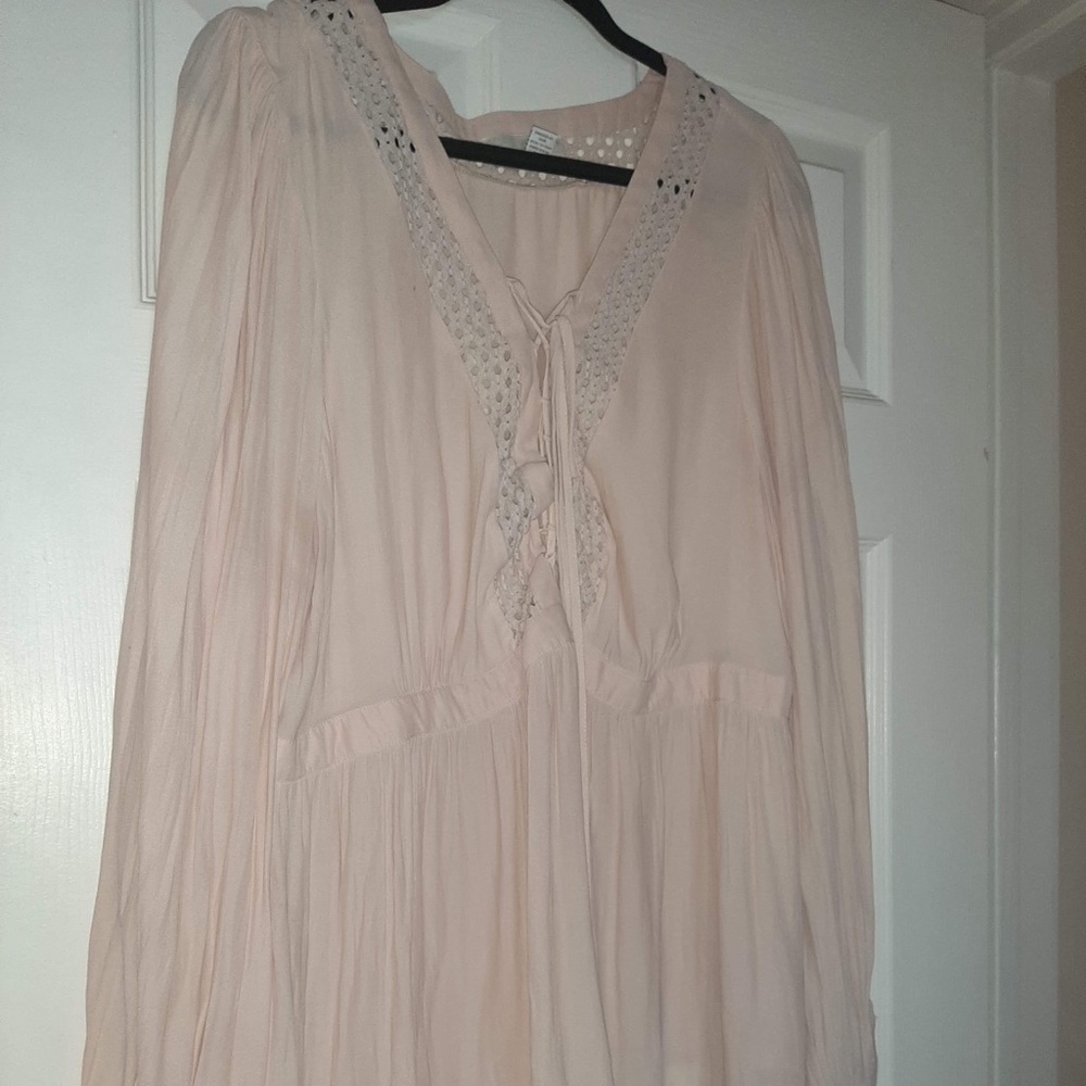 Pink forever 21 plus 3 x top peplum